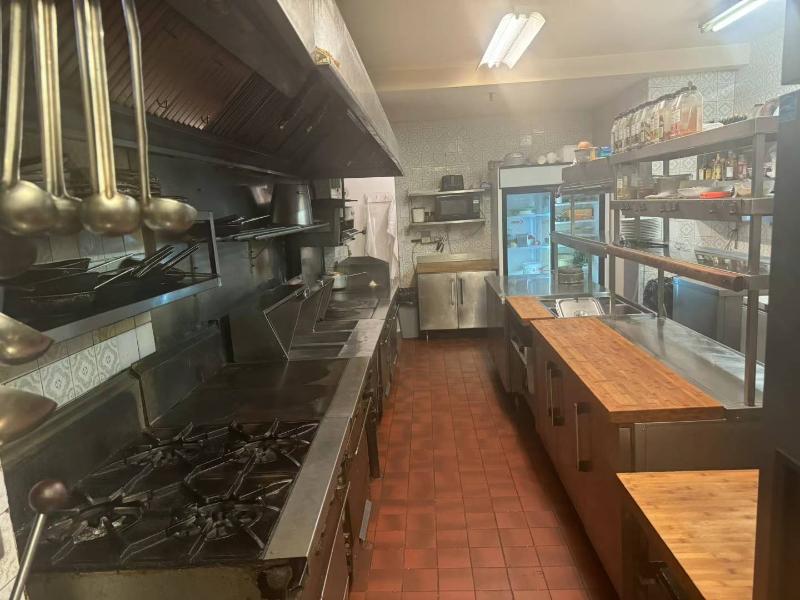 Yonge/Bloor French steakhouse business for sale - 3