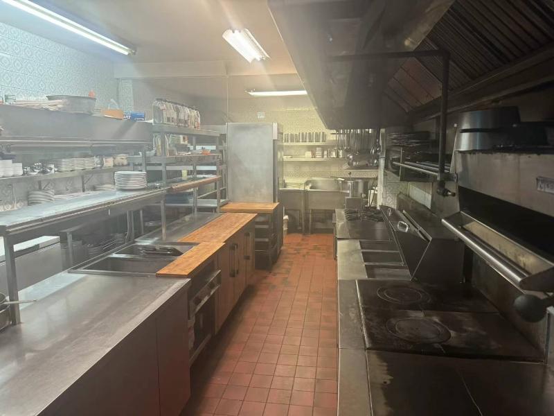 Yonge/Bloor French steakhouse business for sale - 5