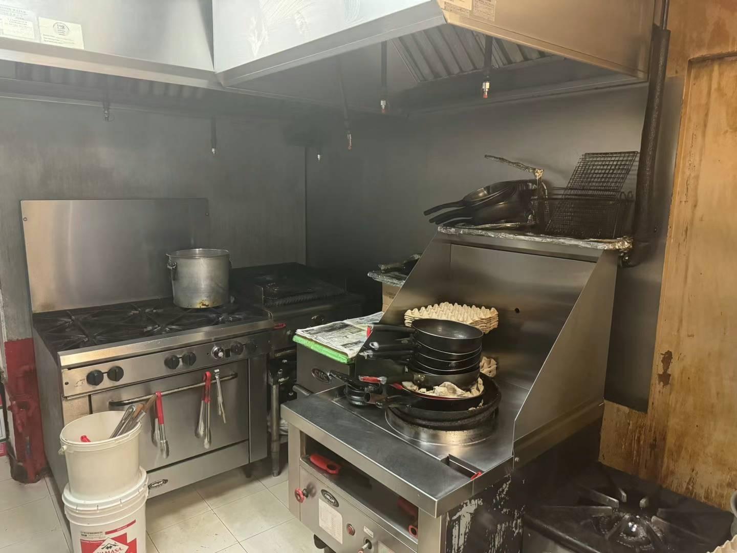 Yonge/Finch restaurant business for sale - 3