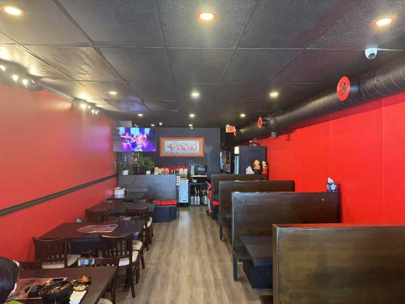 Yonge/Finch restaurant business for sale - 2