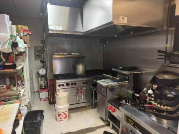 Yonge/Finch restaurant business for sale - thumbnail - 4