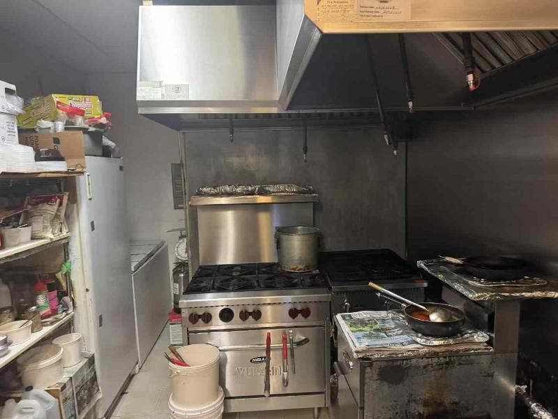 Yonge/Finch restaurant business for sale - 5