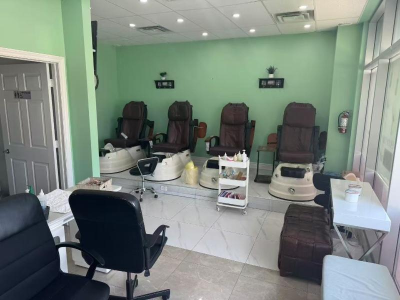 14th/Markham Rd nails shop business for sale - 2