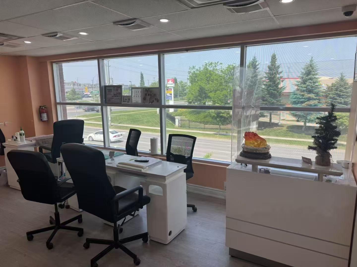 14th/Markham Rd nails shop business for sale - 5