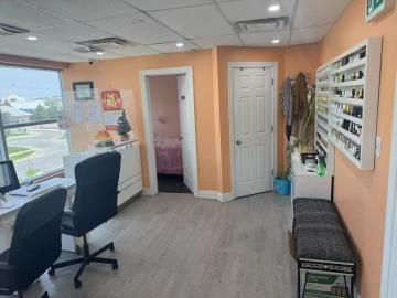 14th/Markham Rd nails shop business for sale - thumbnail - 7
