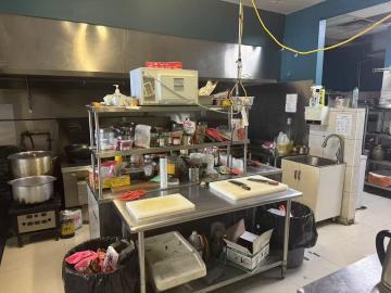 Hwy 7/Markham Rd nearby restaurant business for sae - thumbnail - 5