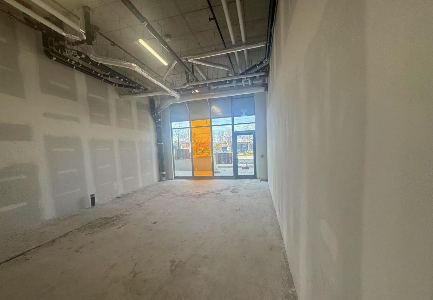 Sheppard/Warden shop property business for sale - 3