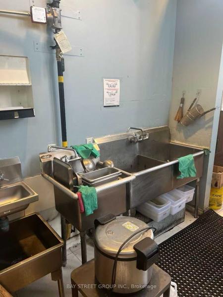Yonge/Sheppard foodcourt business for sale - 8