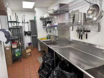 14th/Markham Rd restaurant business for sale - thumbnail - 8