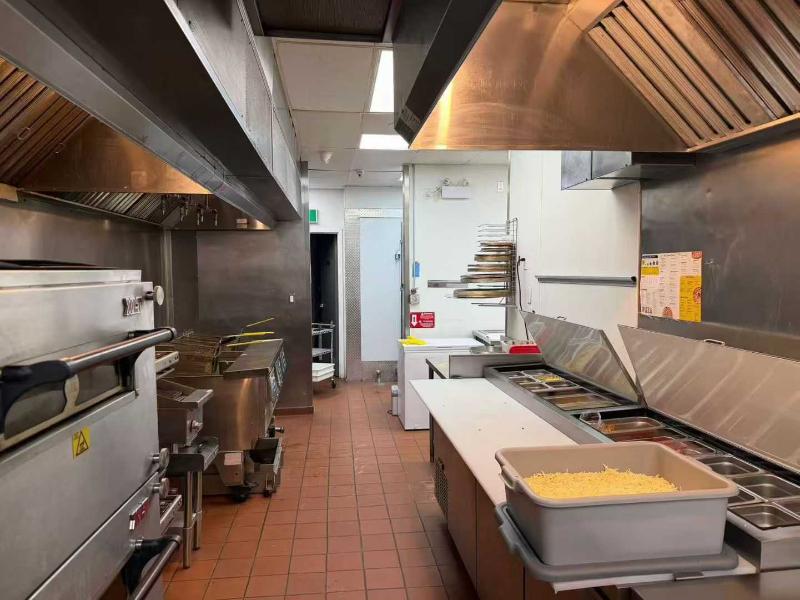 14th/Markham Rd restaurant business for sale - 9