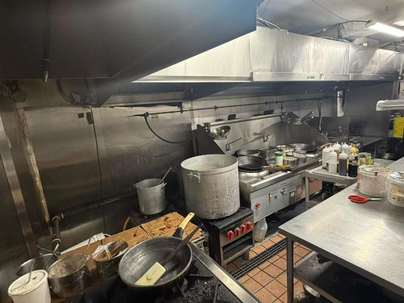 Spadina/College restaurant business for sale - 6