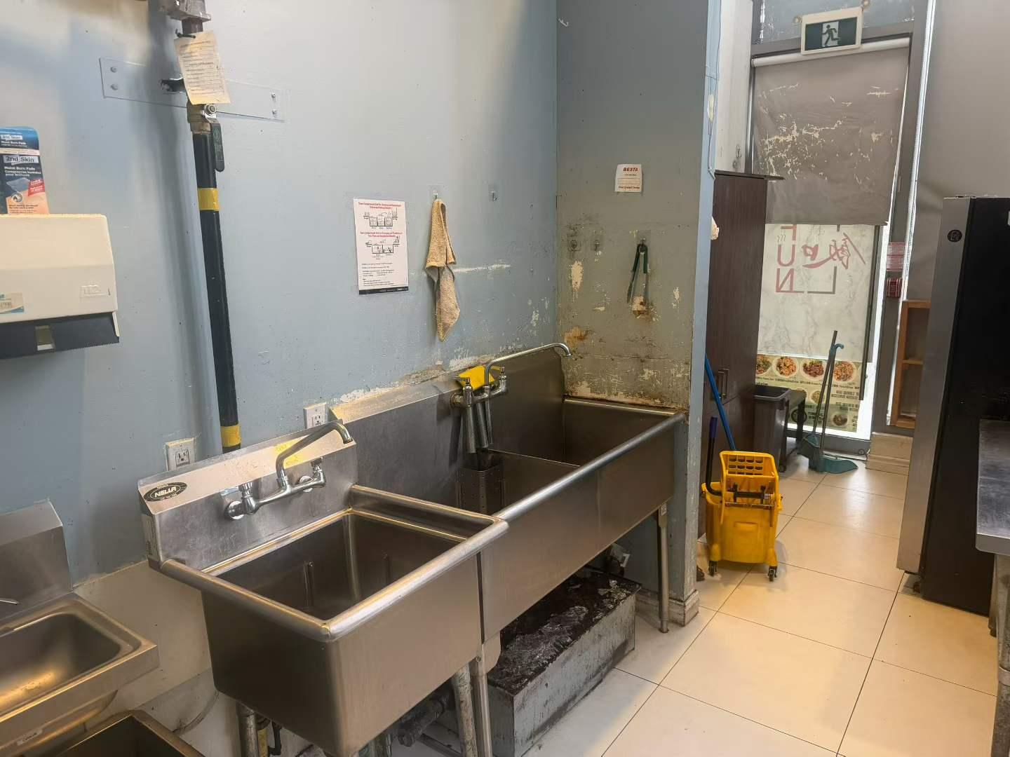 Yonge/Sheppard foodcourt business for sale - 9