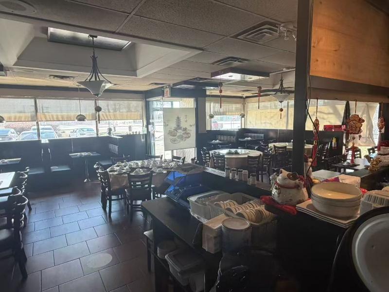 Hwy 7/Bayview restaurant business for sale - 2