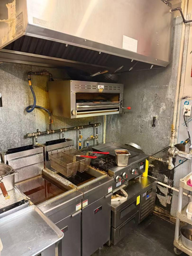 Yonge/St Clair Japanese restaurant business for sale - 9