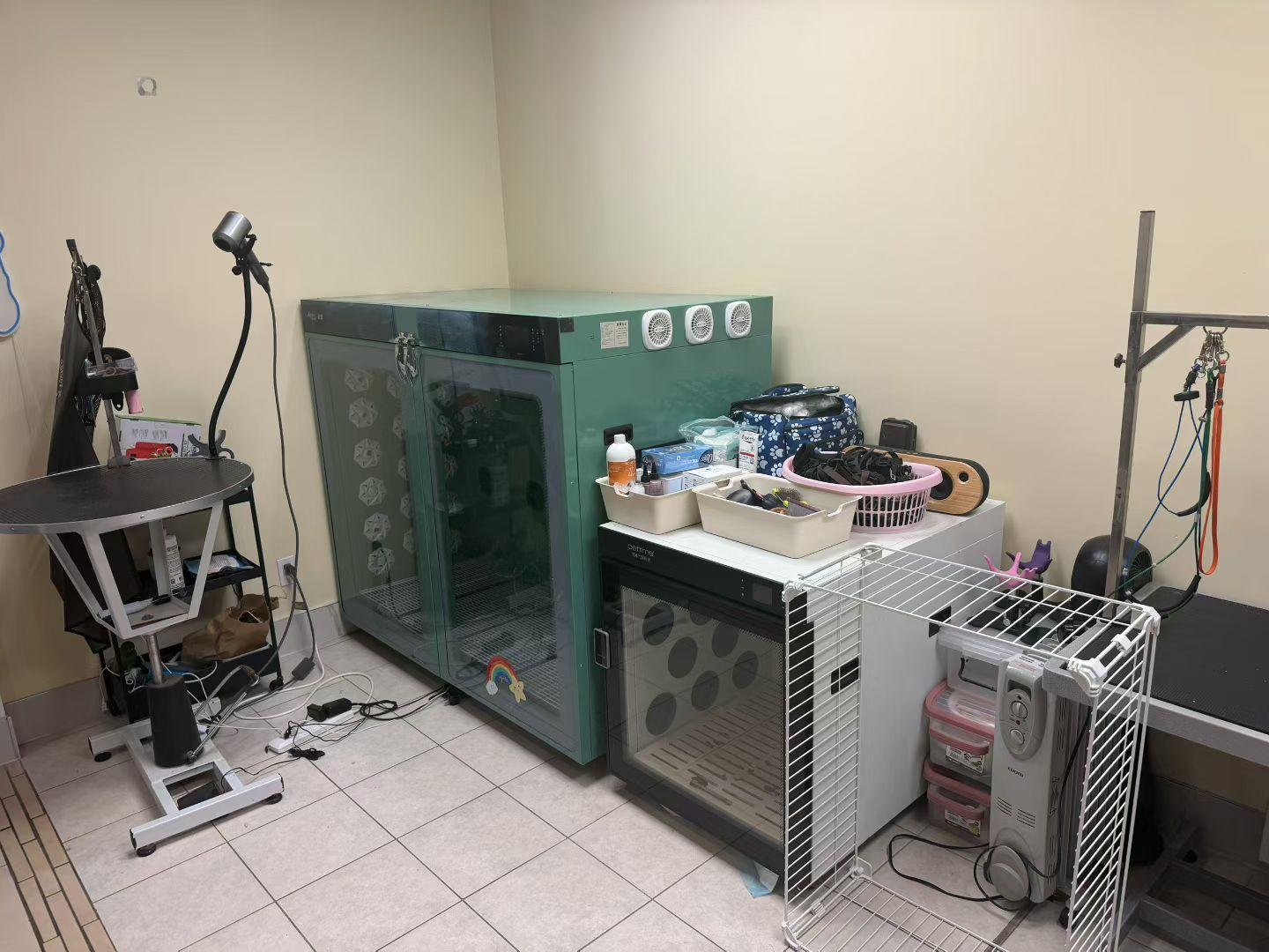 Woodbine/Hwy 7 Ten-year-old established pet store business for sale - 8