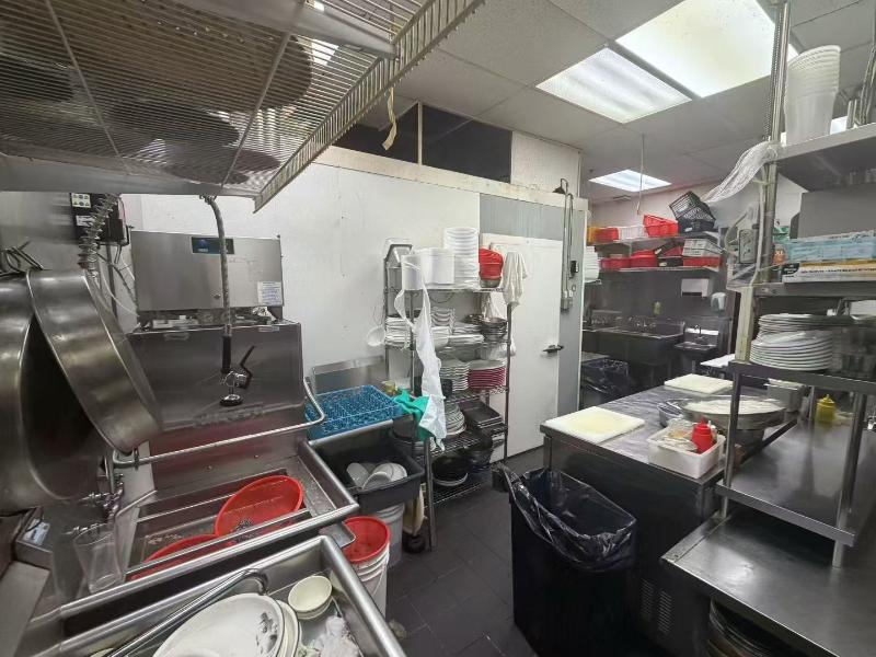 Midland/Finch restaurant business for sale - 8