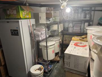 Gerrard St E/Jones Ave restaurant business for sale - thumbnail - 16