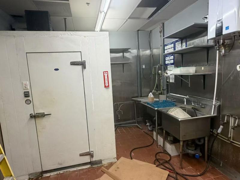 Hwy 7/Kennedy restaurant business for sale - 6