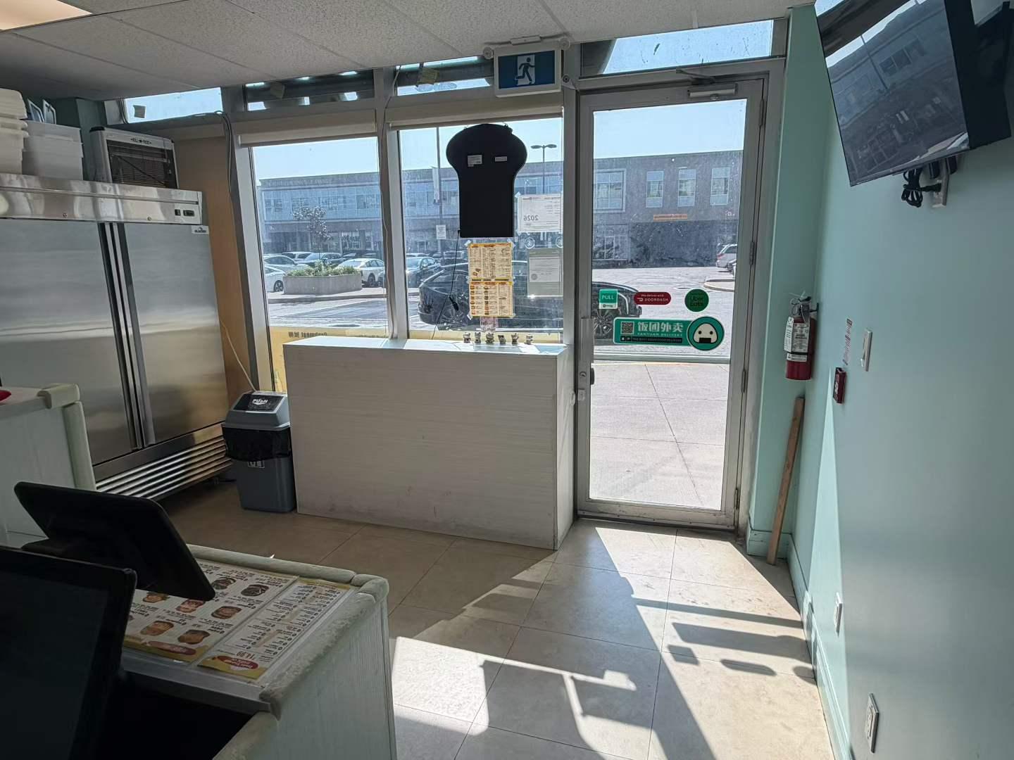 Hwy 7/Kennedy take out restaurant business for sale - 3