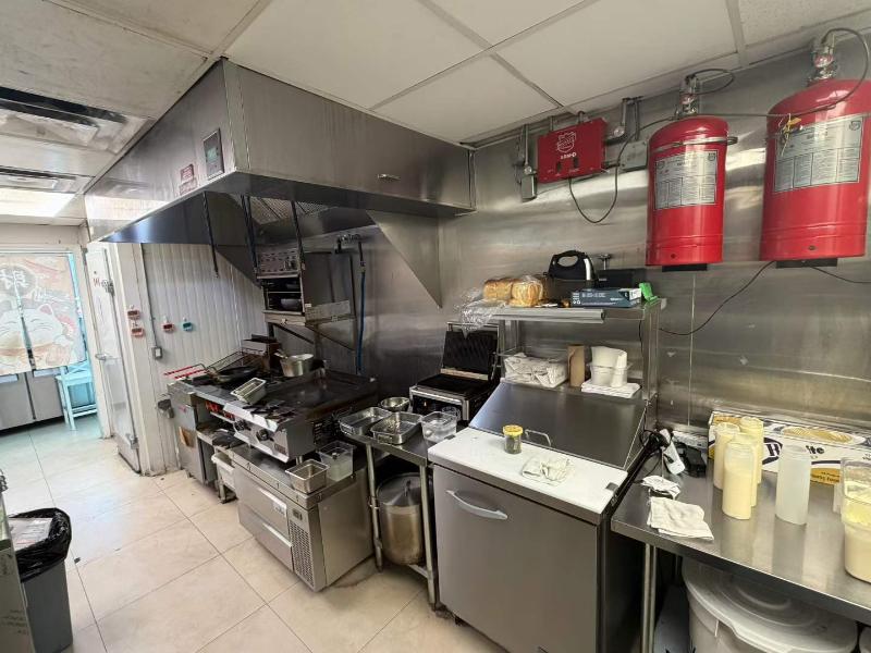 Hwy 7/Kennedy take out restaurant business for sale - 7
