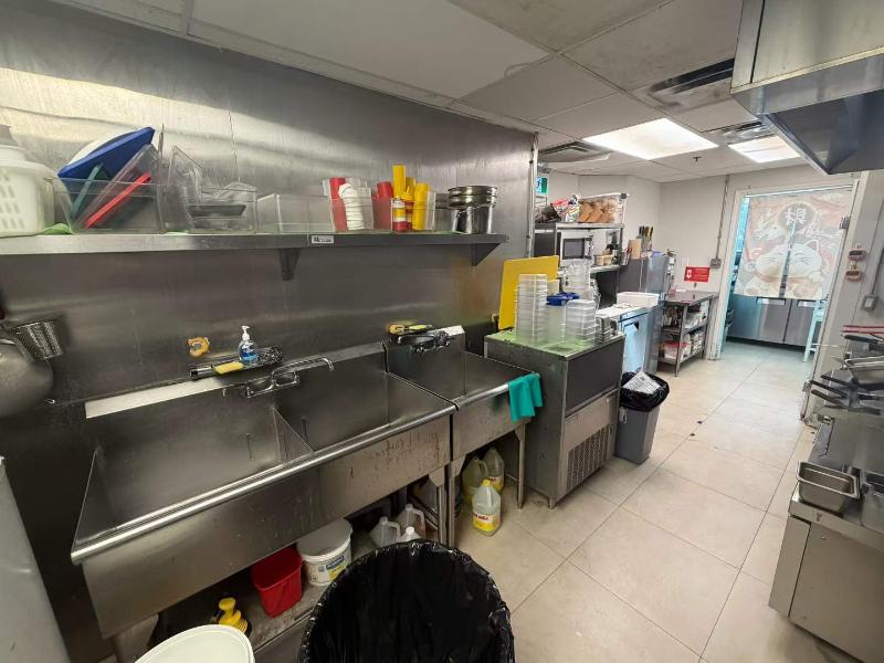Hwy 7/Kennedy take out restaurant business for sale - 8