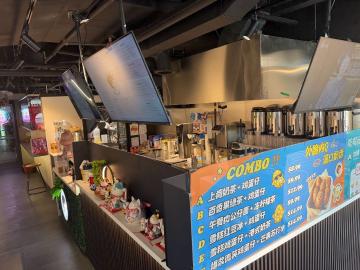 Kennedy/Hwy 7 Milk tea and snack shop property for sale - thumbnail - 5