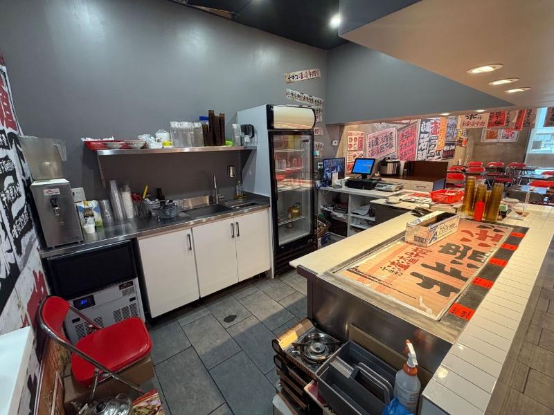 Hwy 7/Kennedy restaurant business for sale - 6