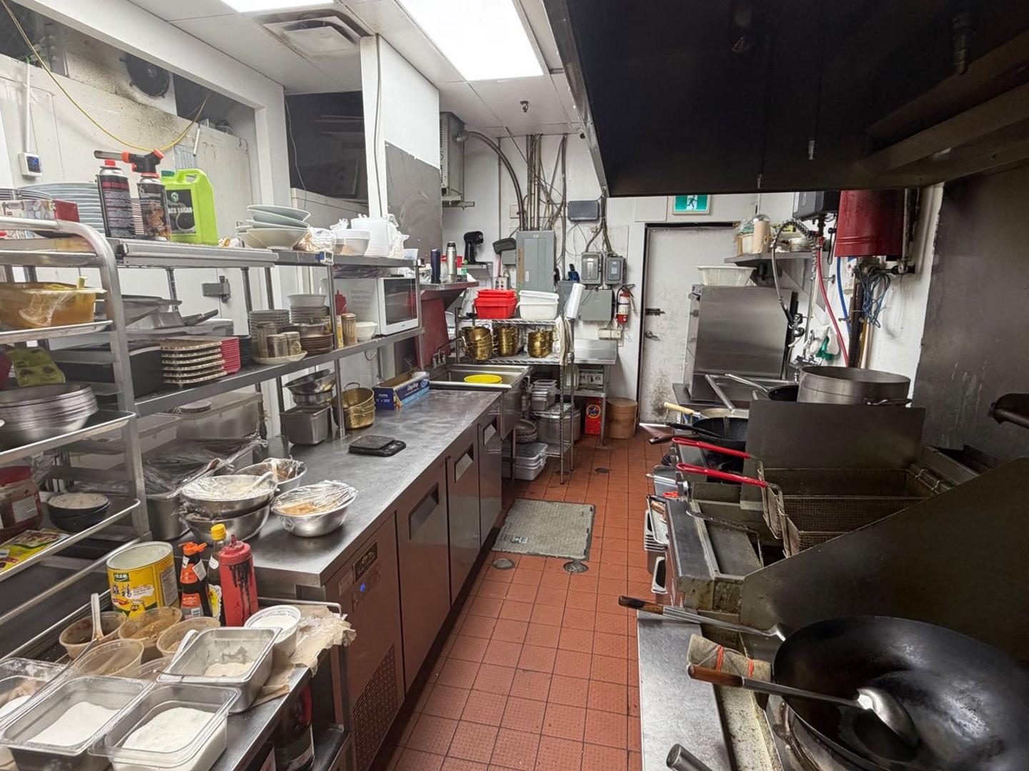 Hwy 7/Kennedy restaurant business for sale - 10