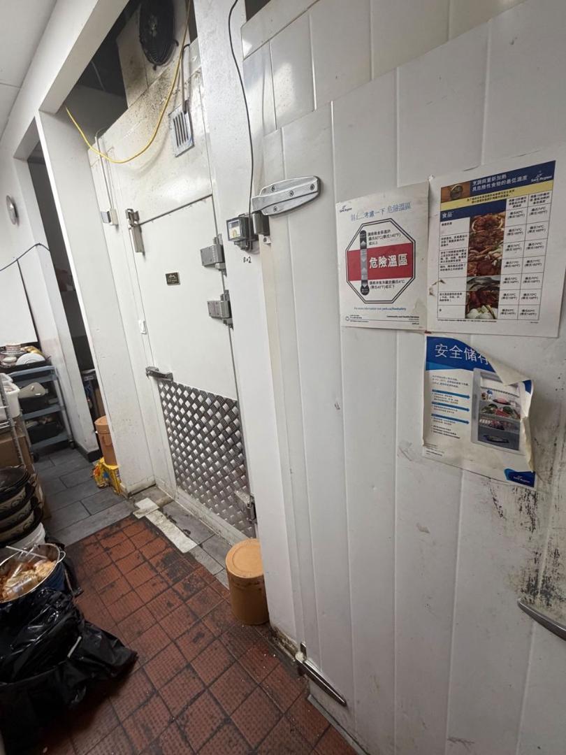 Hwy 7/Kennedy restaurant business for sale - 12