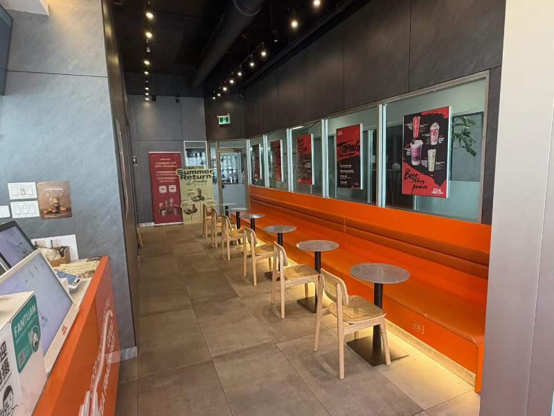 Hwy 7/Leslie restaurant business for sale - 2