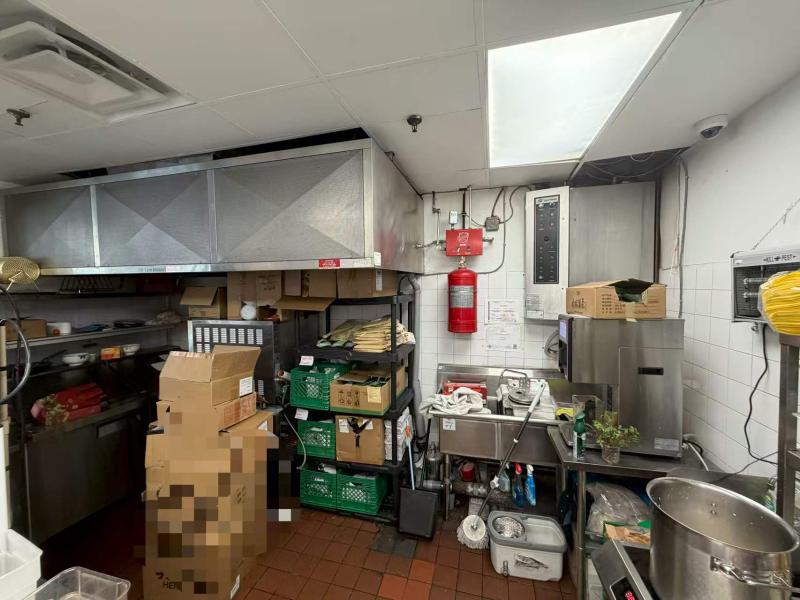 Hwy 7/Leslie restaurant business for sale - 6