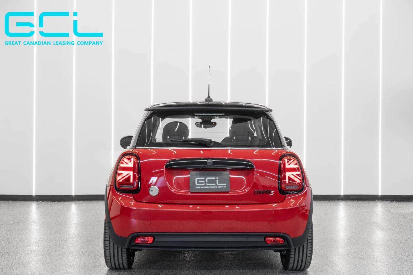 2023 MINI Cooper 3 Door SE | GCL - Great Canadian Leasing Company ...