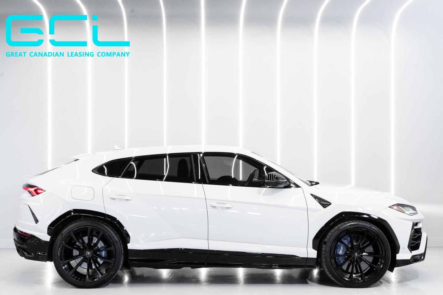 2022 Lamborghini Urus | GCL - Great Canadian Leasing Company