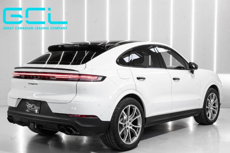 2024 Porsche Cayenne Coupe - thumbnail - 4
