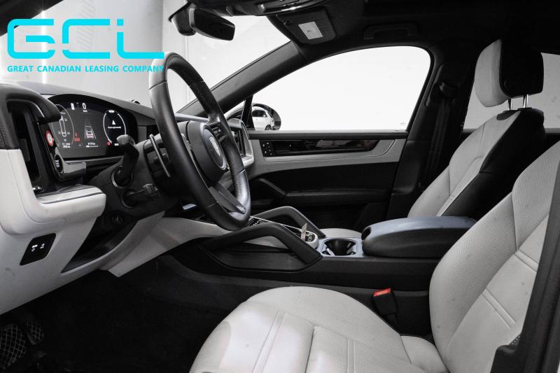 2024 Porsche Cayenne Coupe - thumbnail - 11