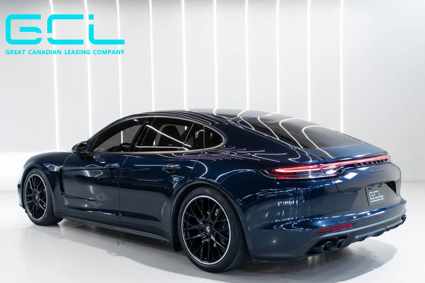 2023 Porsche Panamera 4 - 6