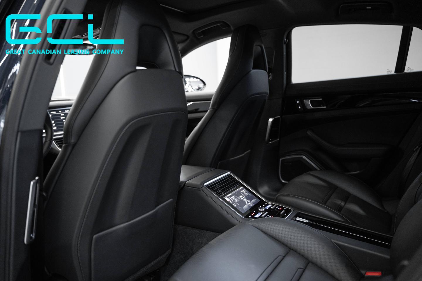 2023 Porsche Panamera 4 - 14