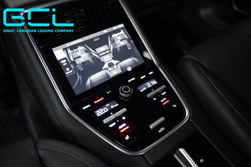 2023 Porsche Panamera 4 - thumbnail - 25