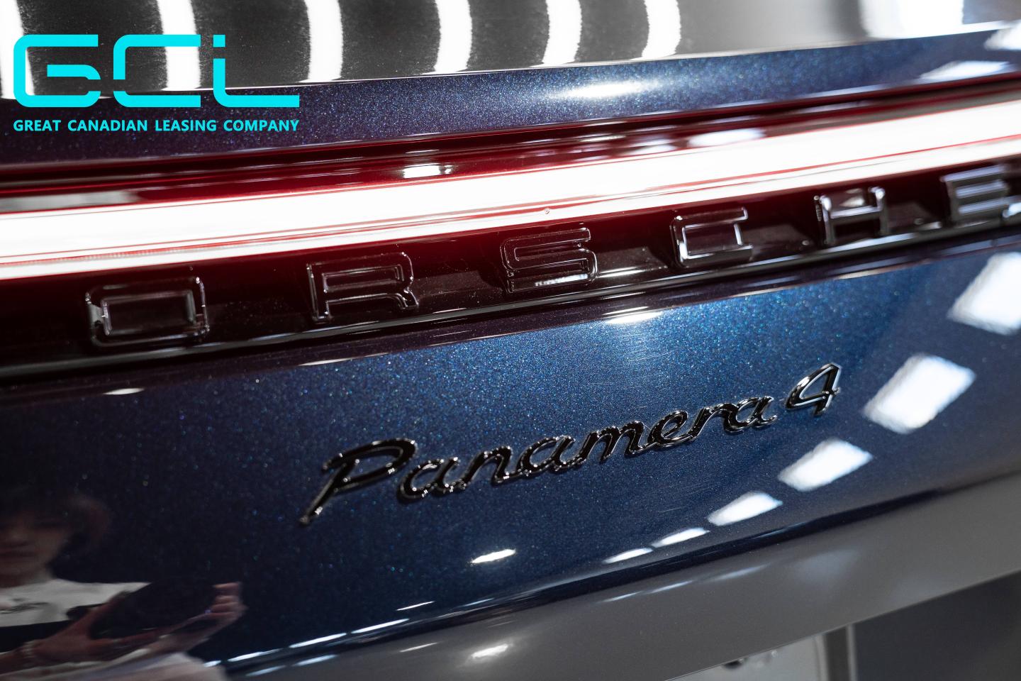 2023 Porsche Panamera 4 - 26