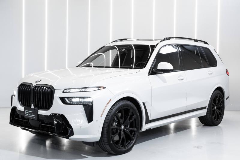 2024 BMW X7 - thumbnail - 0