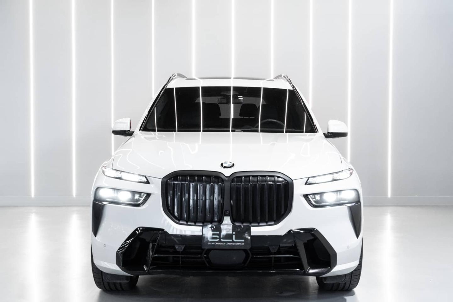 2024 BMW X7 - 1