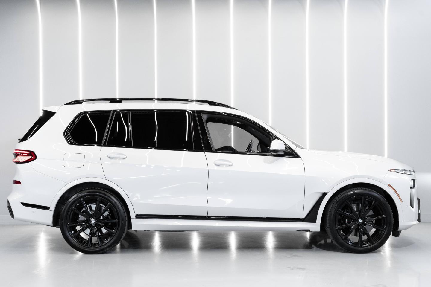 2024 BMW X7 - 3