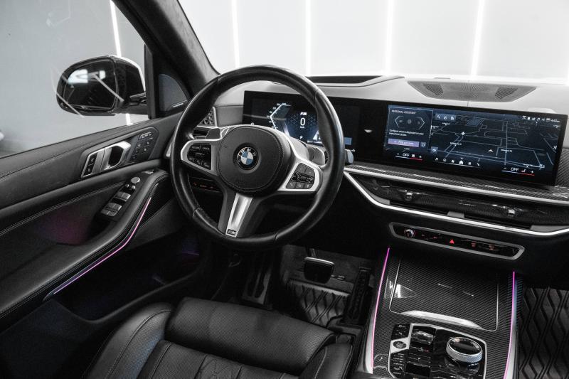 2024 BMW X7 - thumbnail - 9