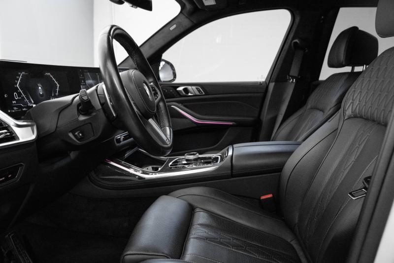 2024 BMW X7 - thumbnail - 11