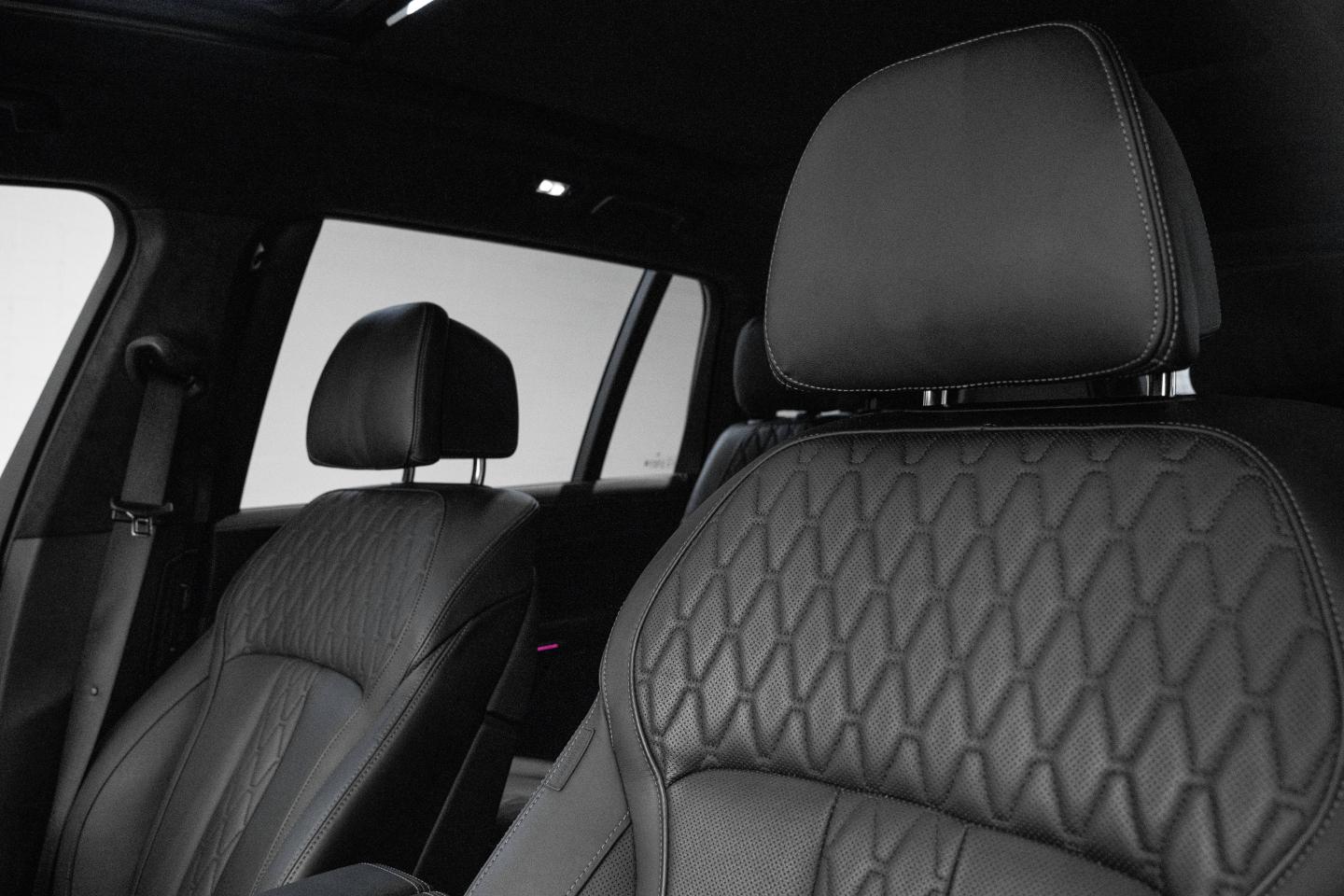 2024 BMW X7 - 12