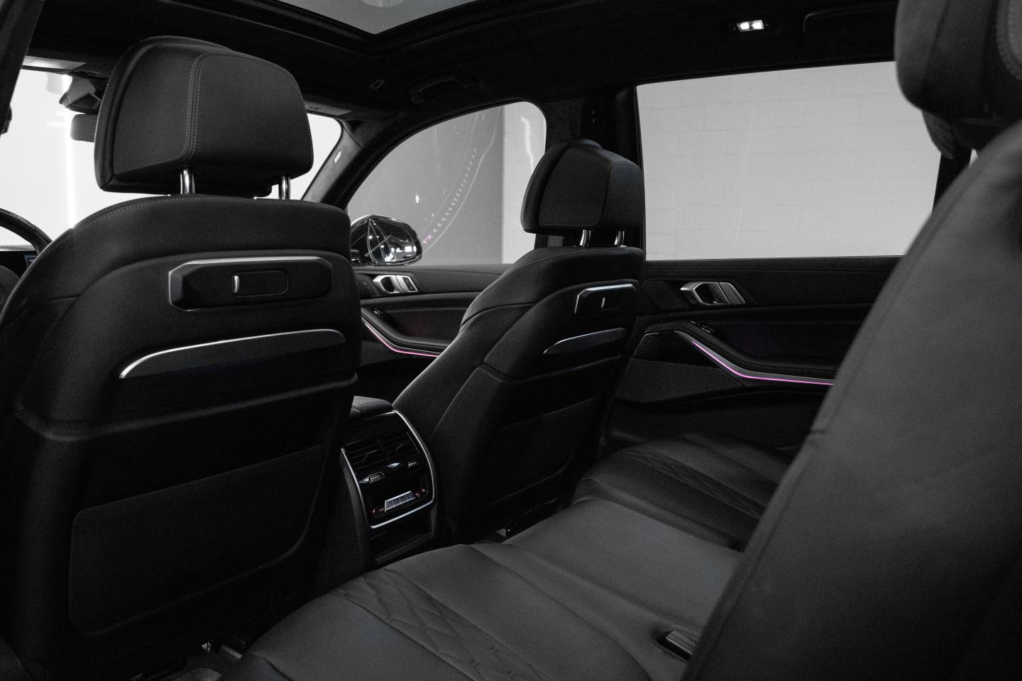 2024 BMW X7 - 14