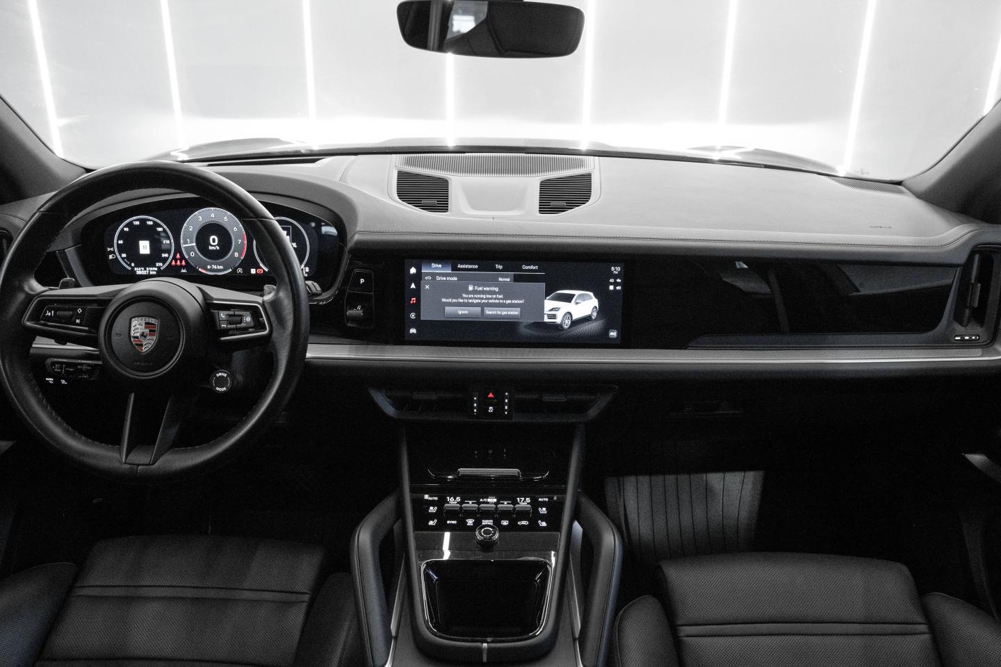 2024 Porsche Cayenne  - 8