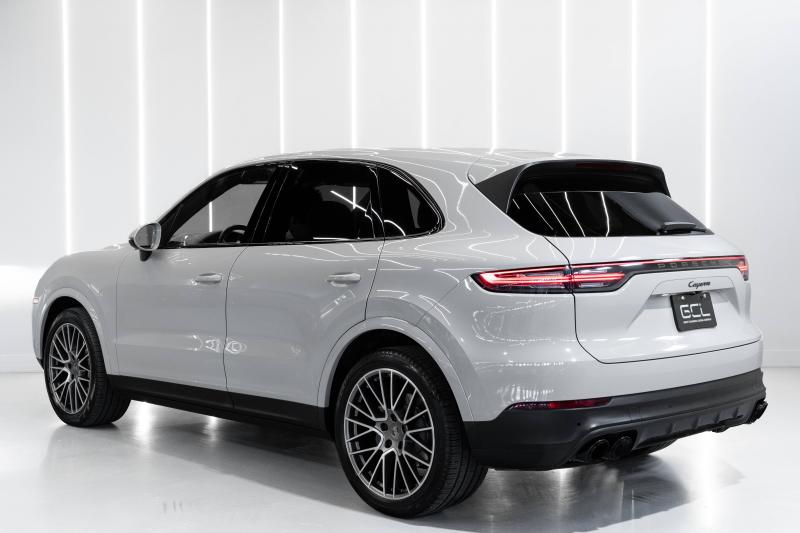 2022 Porsche Cayenne Platinum Edition - thumbnail - 6