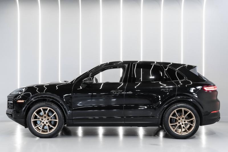2024 Porsche Cayenne  - thumbnail - 7