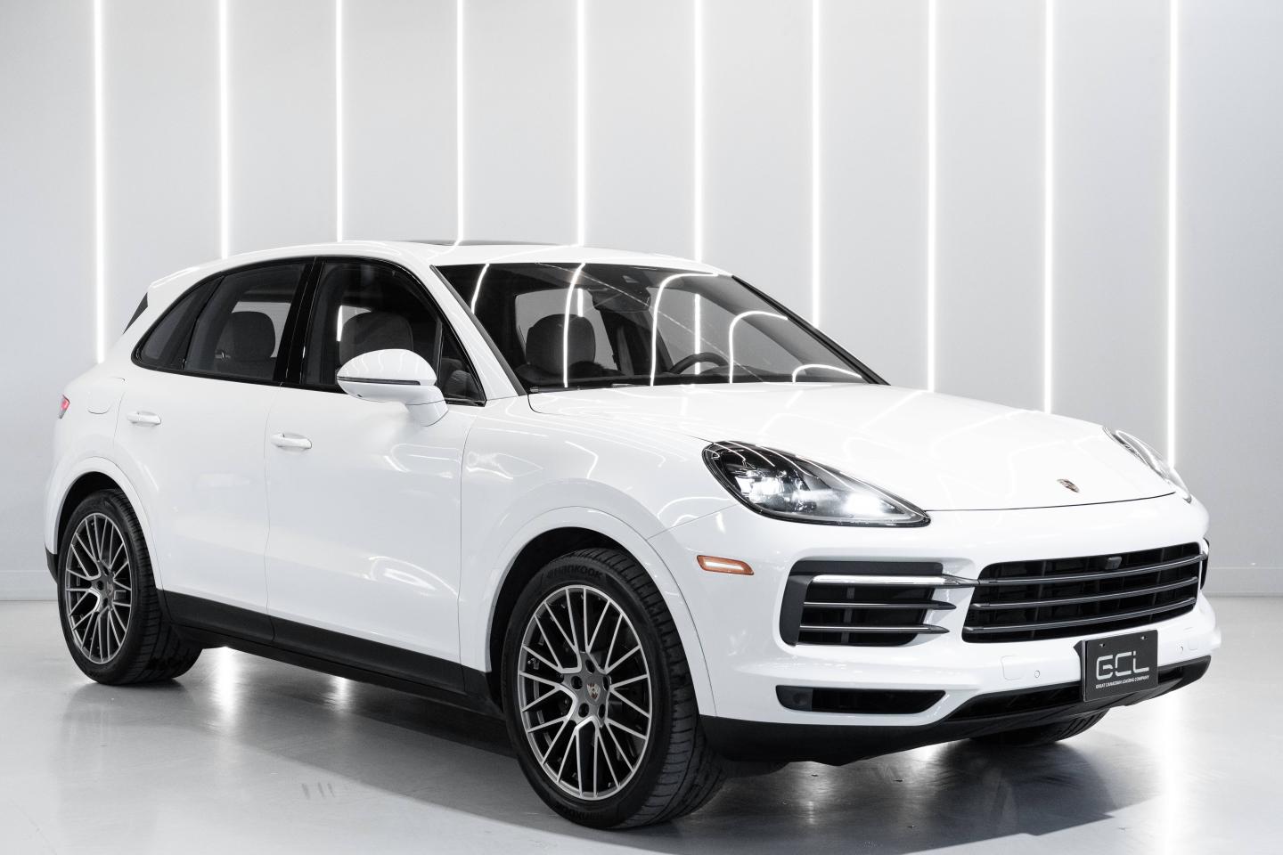 2023 Porsche Cayenne Platinum Edition - 2